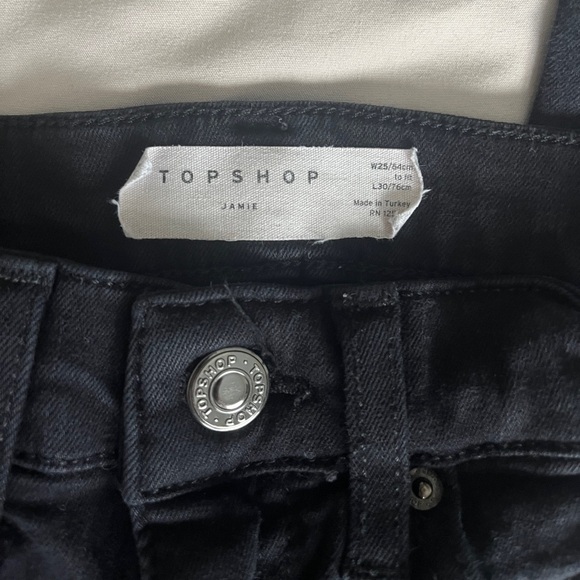 Topshop Jamie Jeans with Knee Rips - Picture 4 of 4